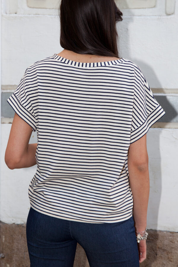 Camiseta Mod. Annette Color Azul Marino/Blanco - Imagen 5