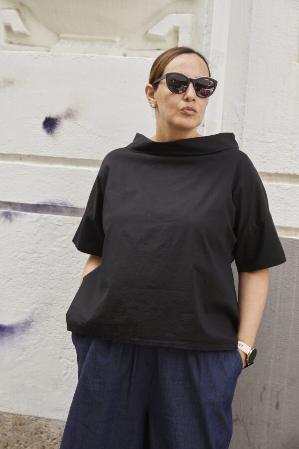 Blusa Mod. Sonia Color Negro - Imagen 2
